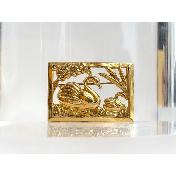 Coro Sterling Signed Vermeil Rectangular Swan Accented Figural Vintage Brooch - Picture 5 of 7